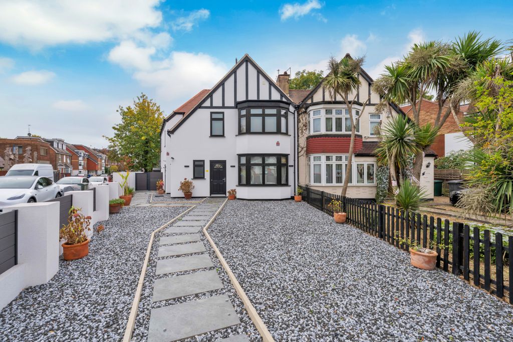 Property photo 1 of 22 Picture No. 36