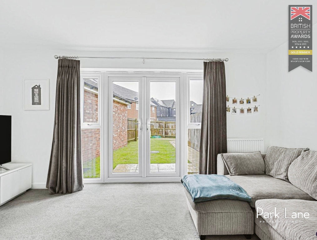 Property photo 3 of 18