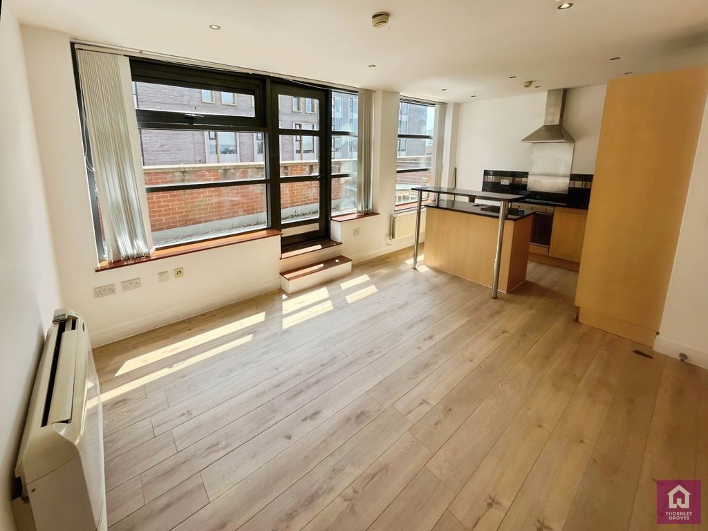 Property photo 2 of 16 Picture No. 53