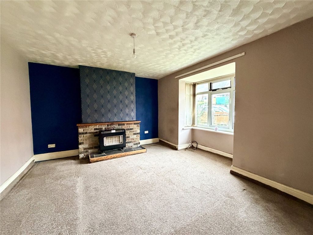 Property photo 2 of 13 Picture No. 27