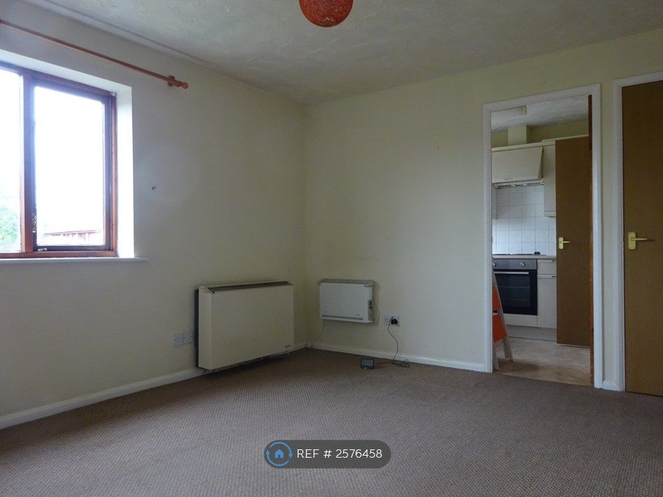 Property photo 3 of 9
