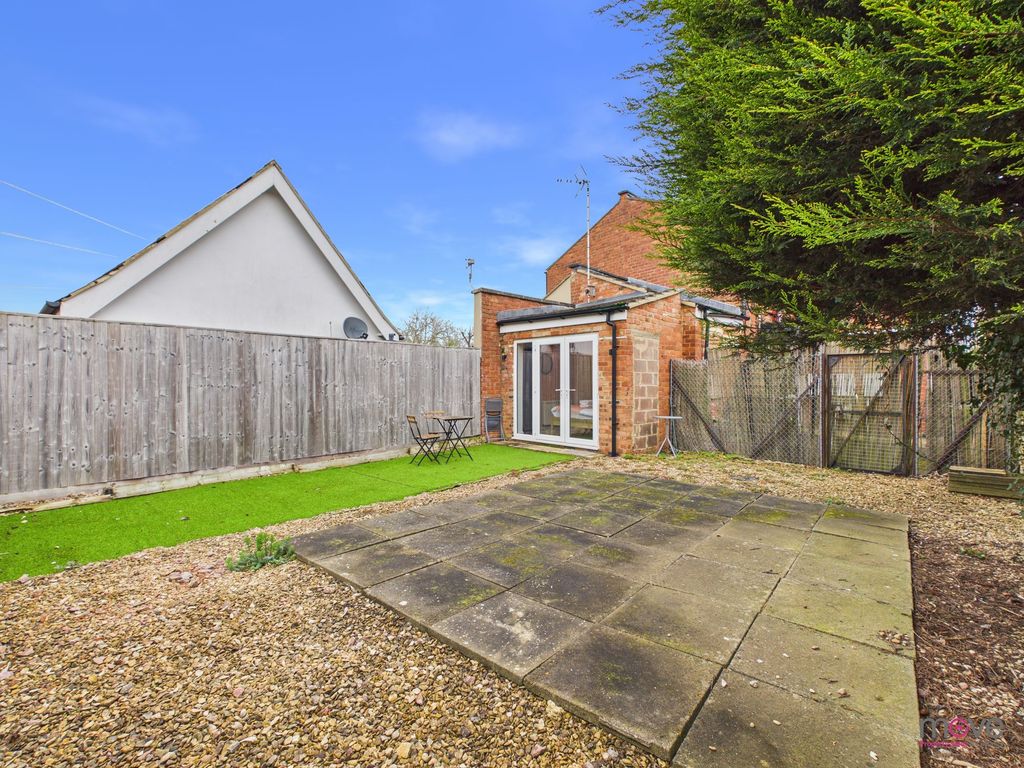 Property photo 3 of 10