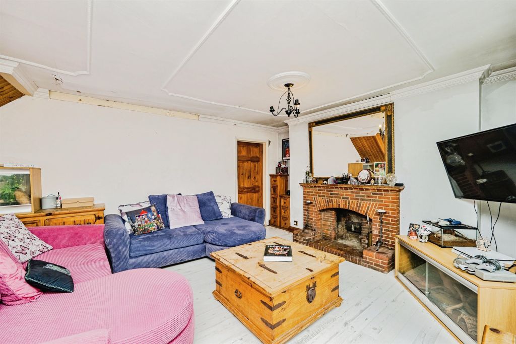 Property photo 3 of 20