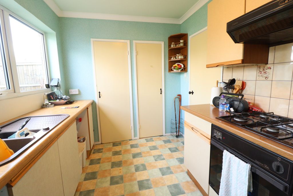 Property photo 3 of 17 Picture No. 16