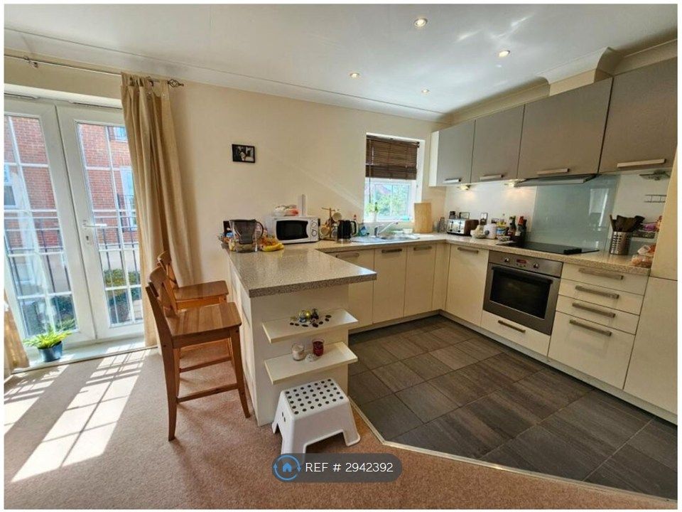 Property photo 3 of 7