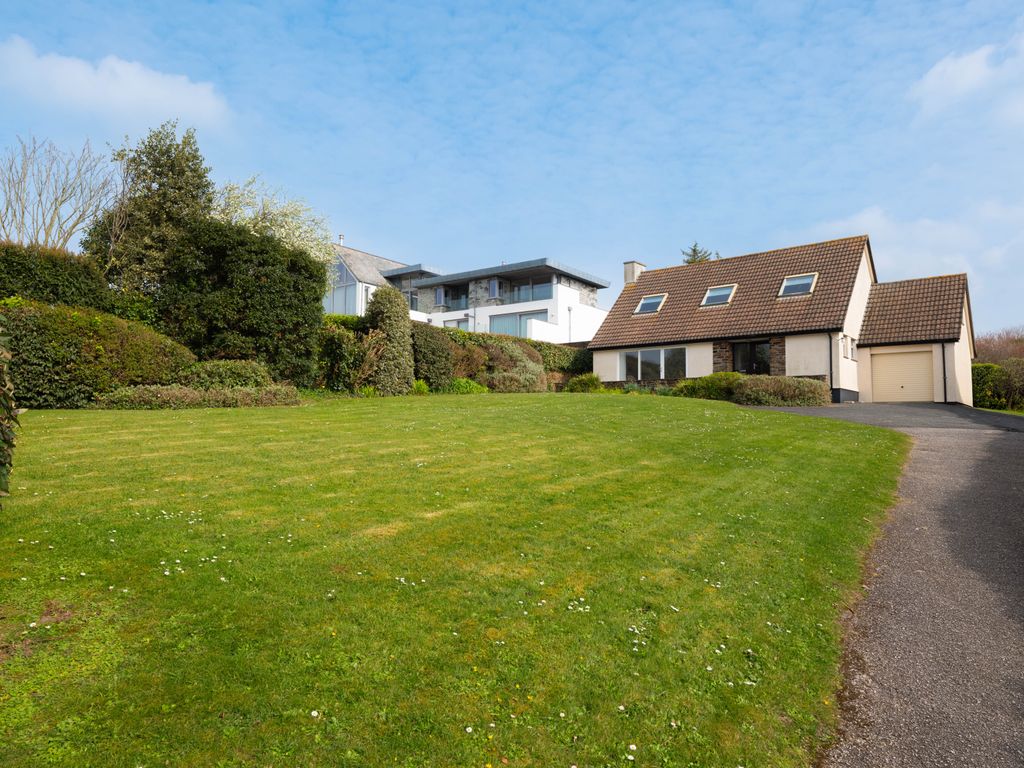 Property photo 2 of 20 Gallery