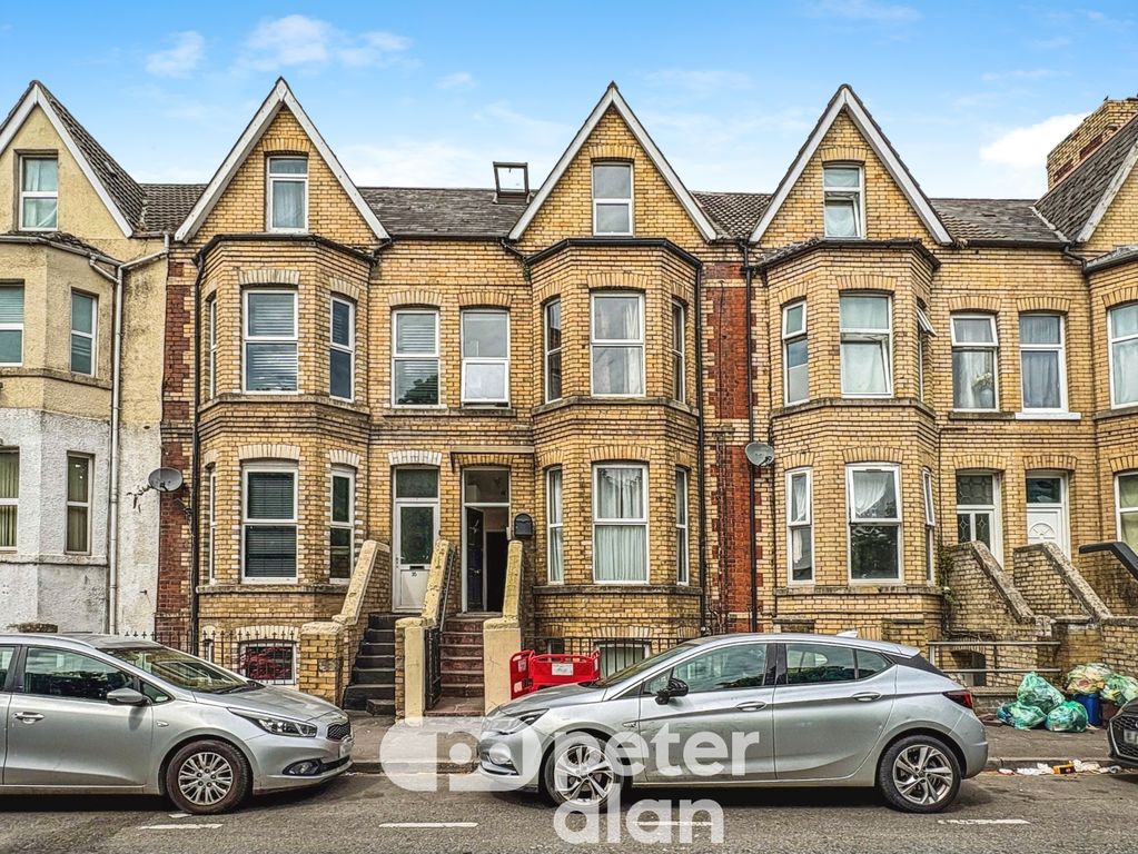 Property photo 1 of 15 Exterior