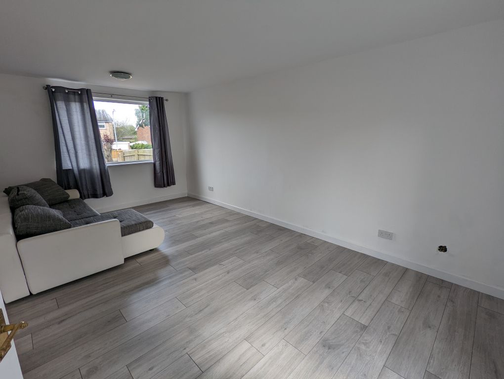 Property photo 2 of 10 Image