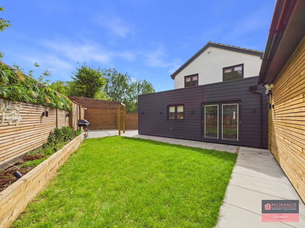 Property photo 1 of 25
