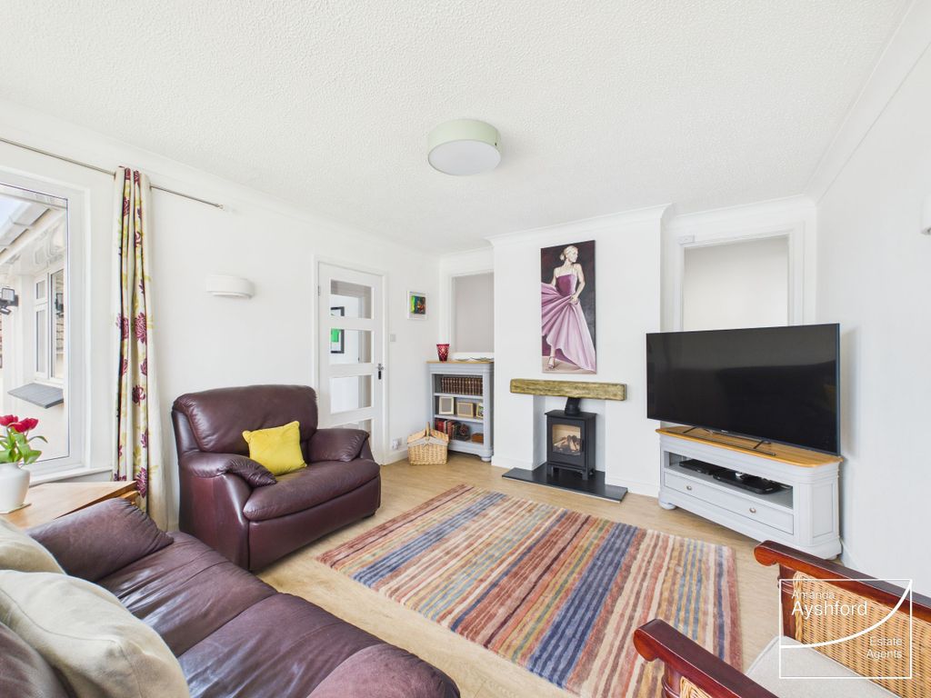 Property photo 2 of 36