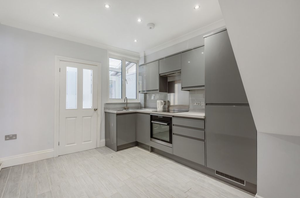 Property photo 2 of 7 857722 (25).Jpg