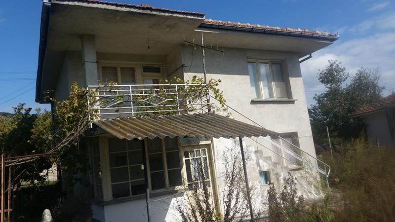 Property photo 2 of 4