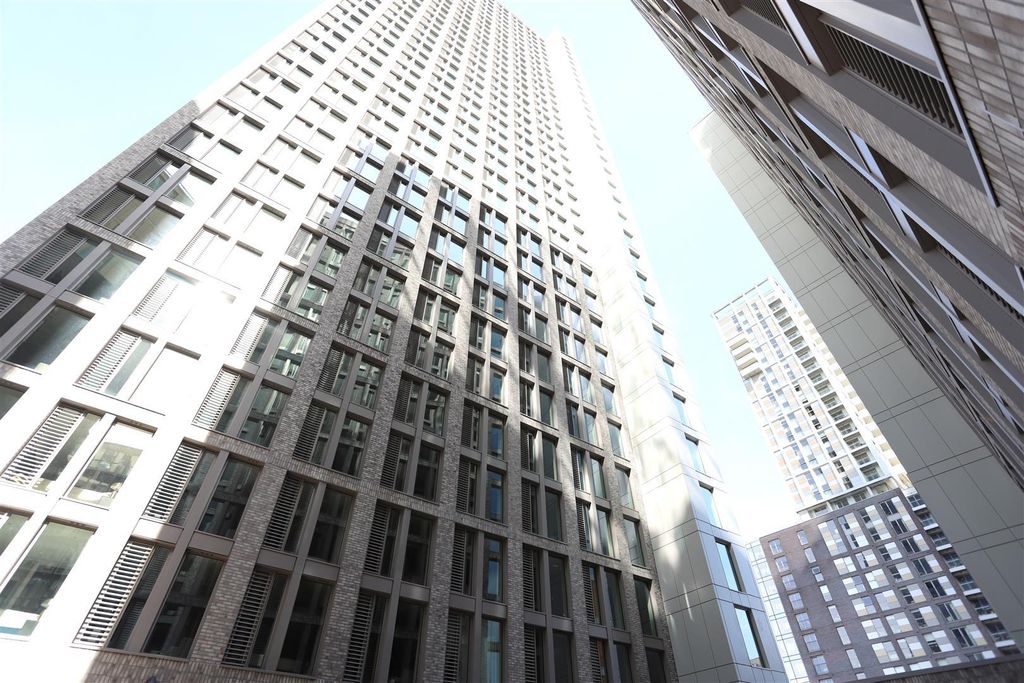 Property photo 1 of 11 External Building.Jpg