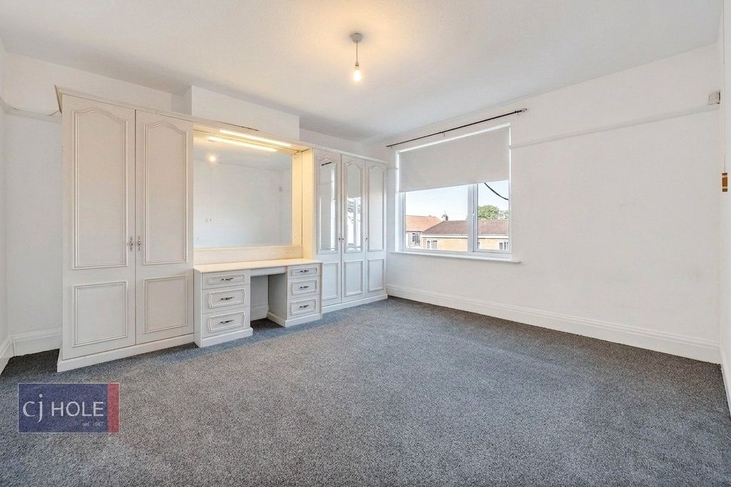 Property photo 2 of 12 Picture No. 03