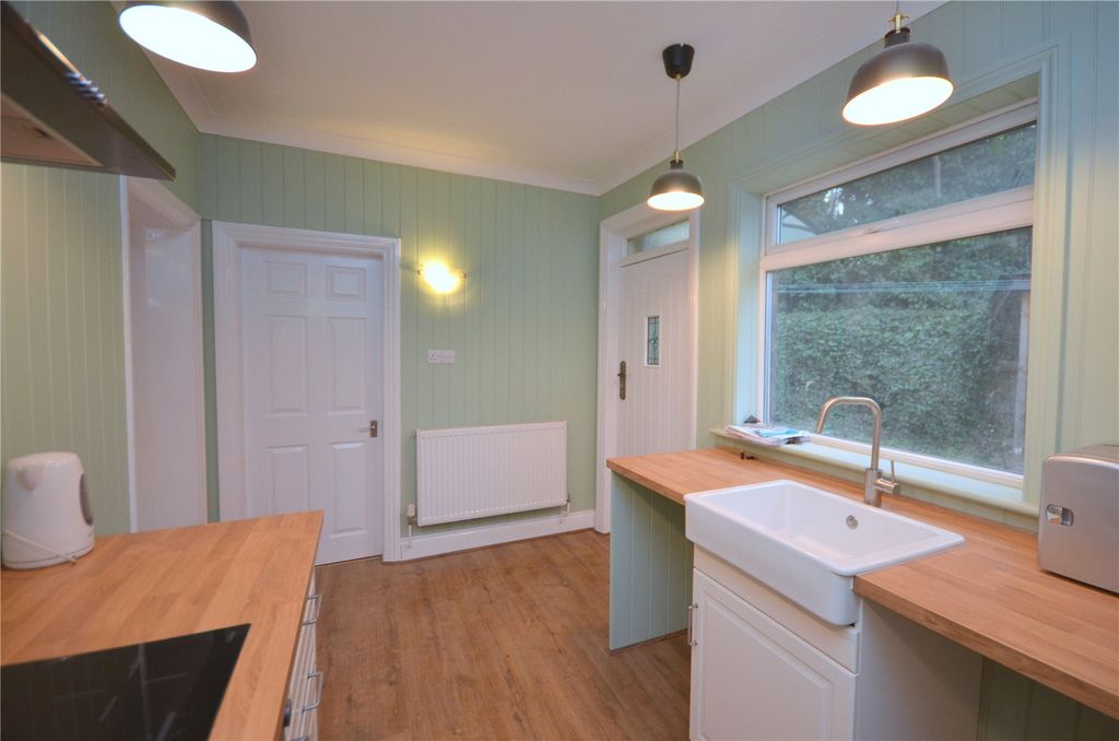 Property photo 2 of 16 Picture No. 06