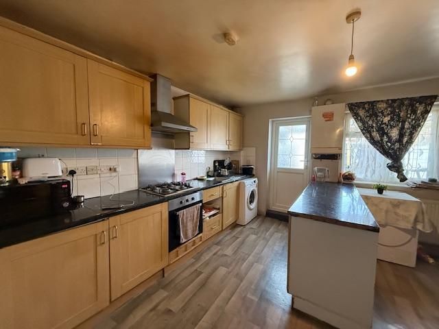 Property photo 1 of 7 Photo 1