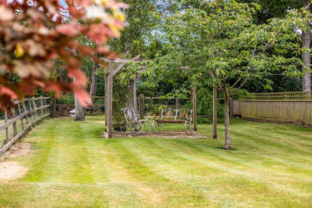 Property photo 3 of 20 Picture No. 20