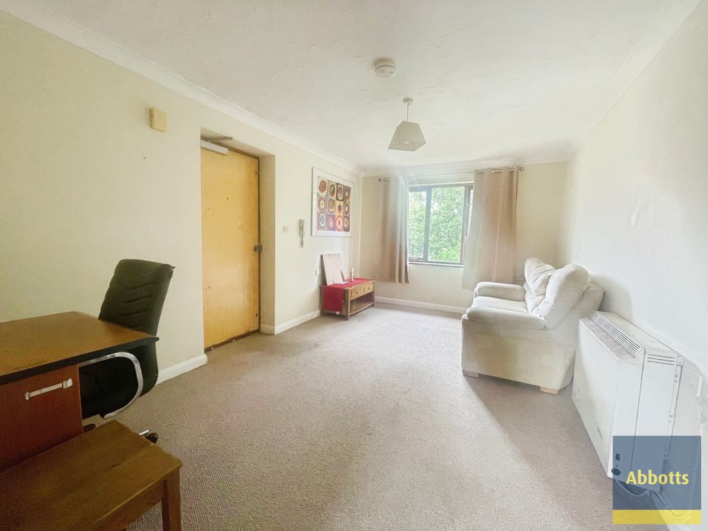 Property photo 3 of 7