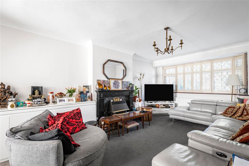 Property photo 2 of 19 Reception Room