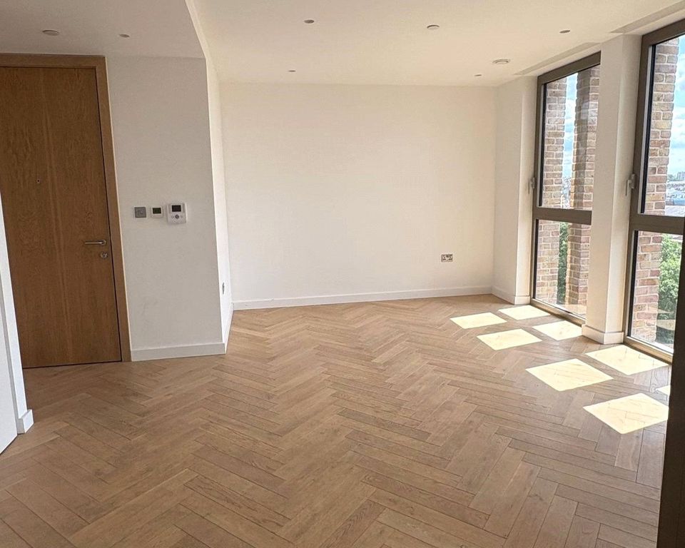 Property photo 2 of 10 Reception Room