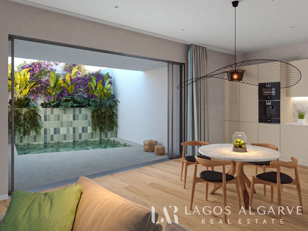 Property photo 1 of 13 Brand New 2 Bedroom Apartment - Lagos Historic Town Centre
