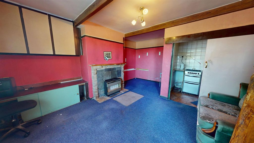 Property photo 2 of 8 Dining Lounge