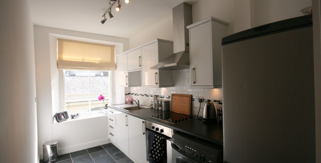 Property photo 2 of 7 Gallery