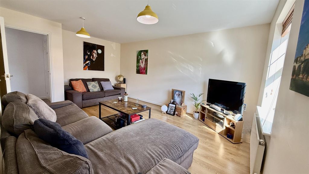 Property photo 3 of 21 Img_4325.Jpg