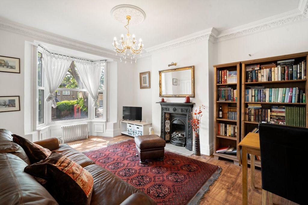 Property photo 3 of 17 Picture No. 29