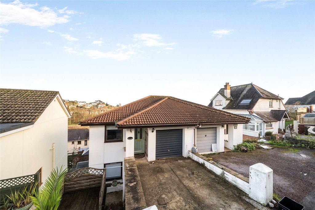 Property photo 1 of 27 Picture No. 22