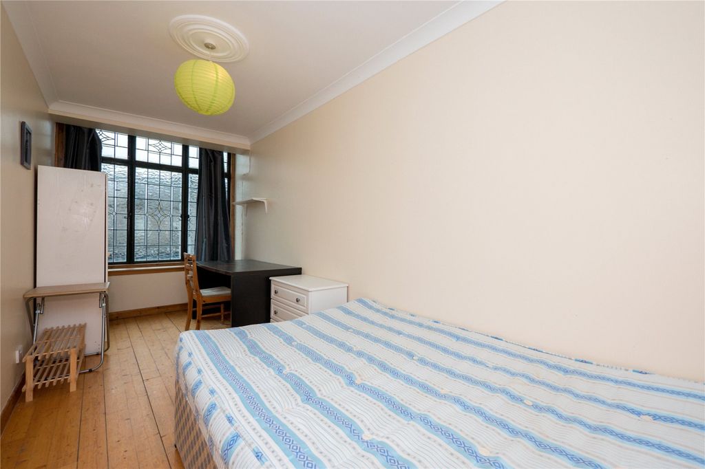 Property photo 3 of 9 Photo 3