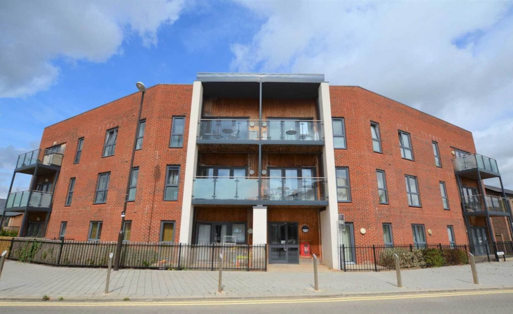 Property photo 1 of 6