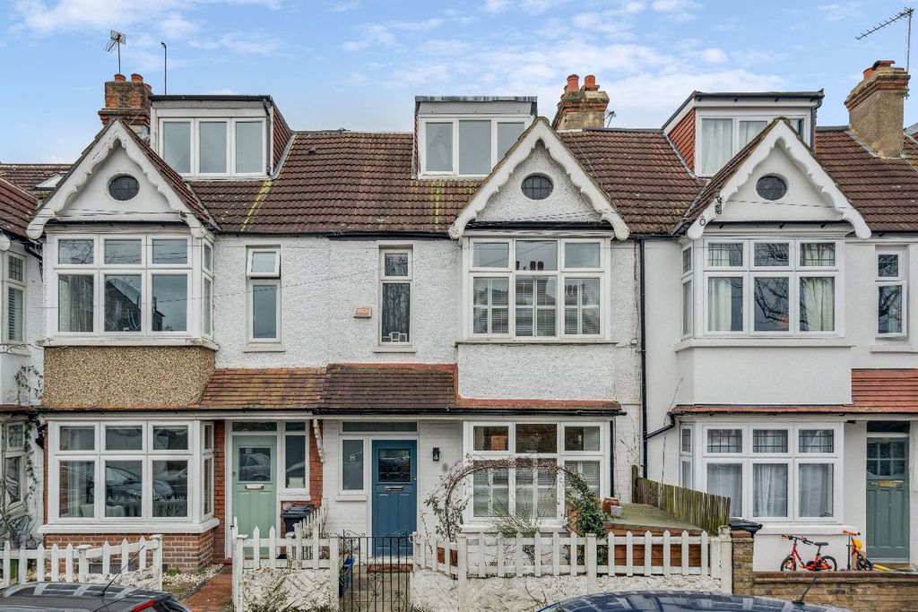 Property photo 1 of 16