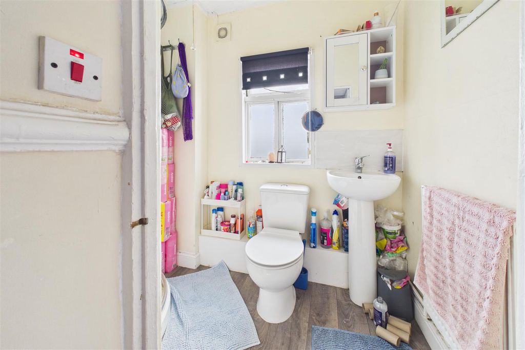 Additional image 7 of 6 bed terraced house for saleUpper Cheltenham Place, Montpelier, Bristol BS6