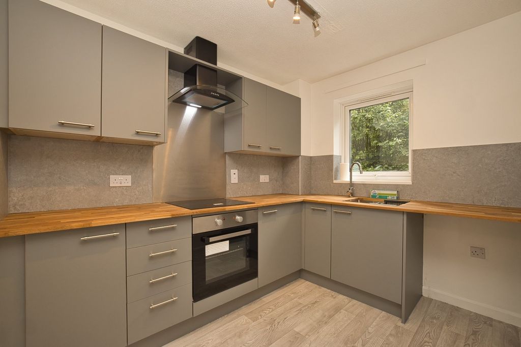 Property photo 2 of 6 Picture 2