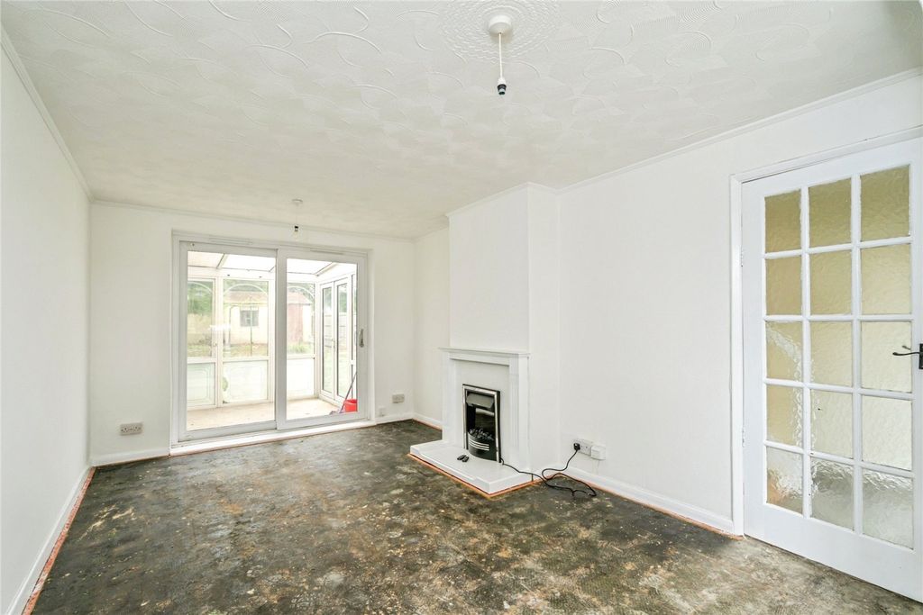 Property photo 3 of 21 Picture No. 03