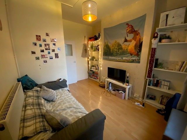 Property photo 2 of 5 Bedroom 1