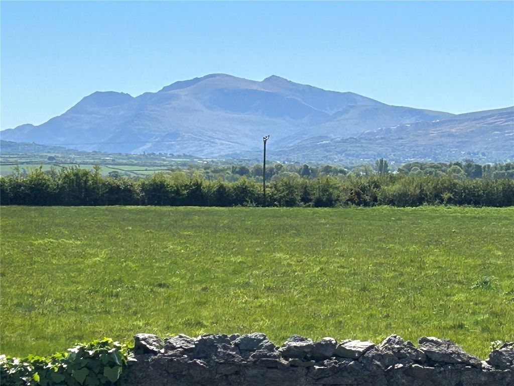 Property photo 2 of 15 Picture No. 15