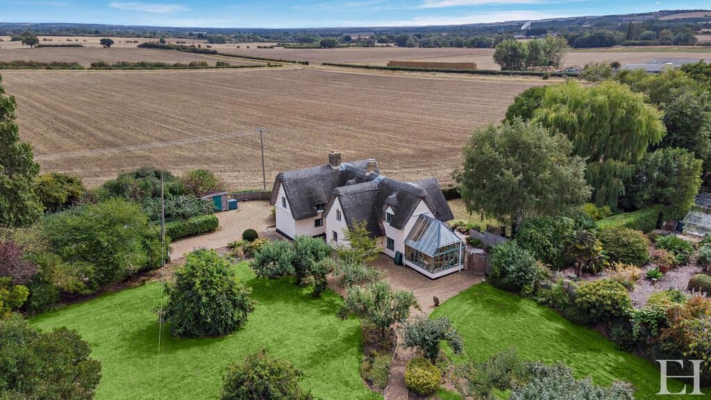 Property photo 1 of 34 4578950