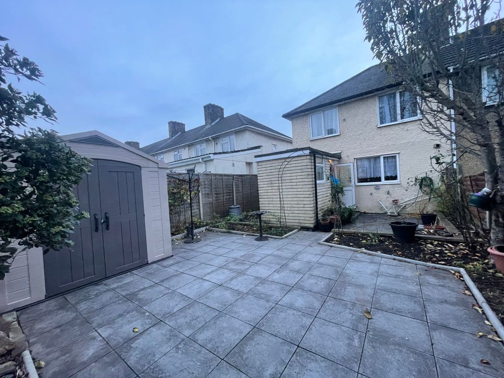 Property photo 2 of 16