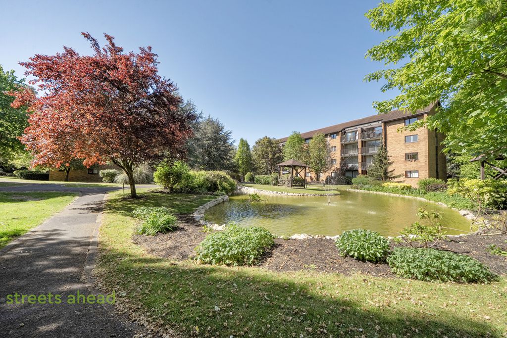 Property photo 1 of 20 Af463F4E-5673-453...