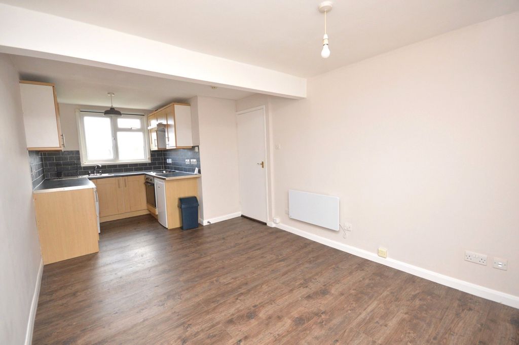 Property photo 2 of 10 Kitchen/Living Space