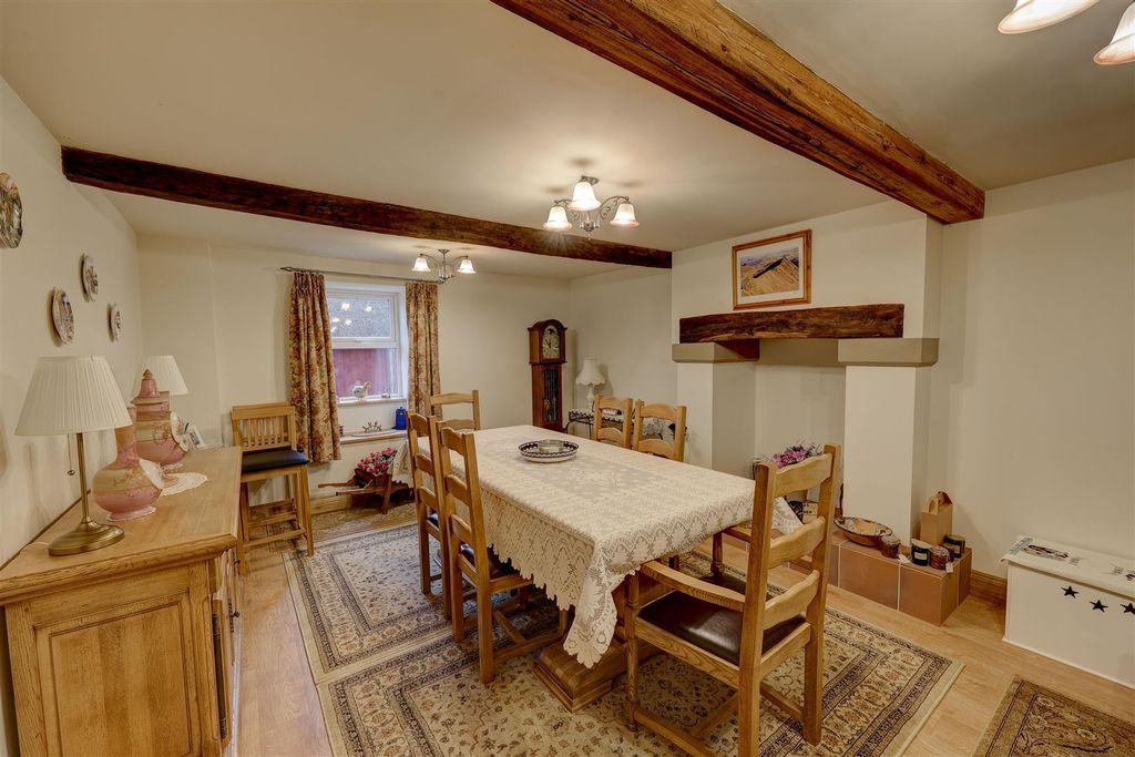 Property photo 3 of 26 Dining Room