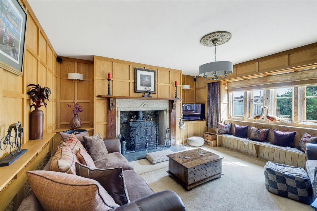 Property photo 3 of 48 0074.Jpg