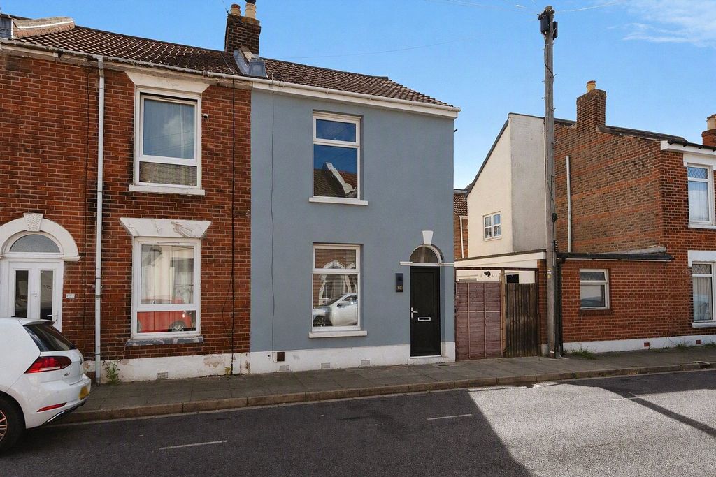 Property photo 1 of 15 Picture No. 01