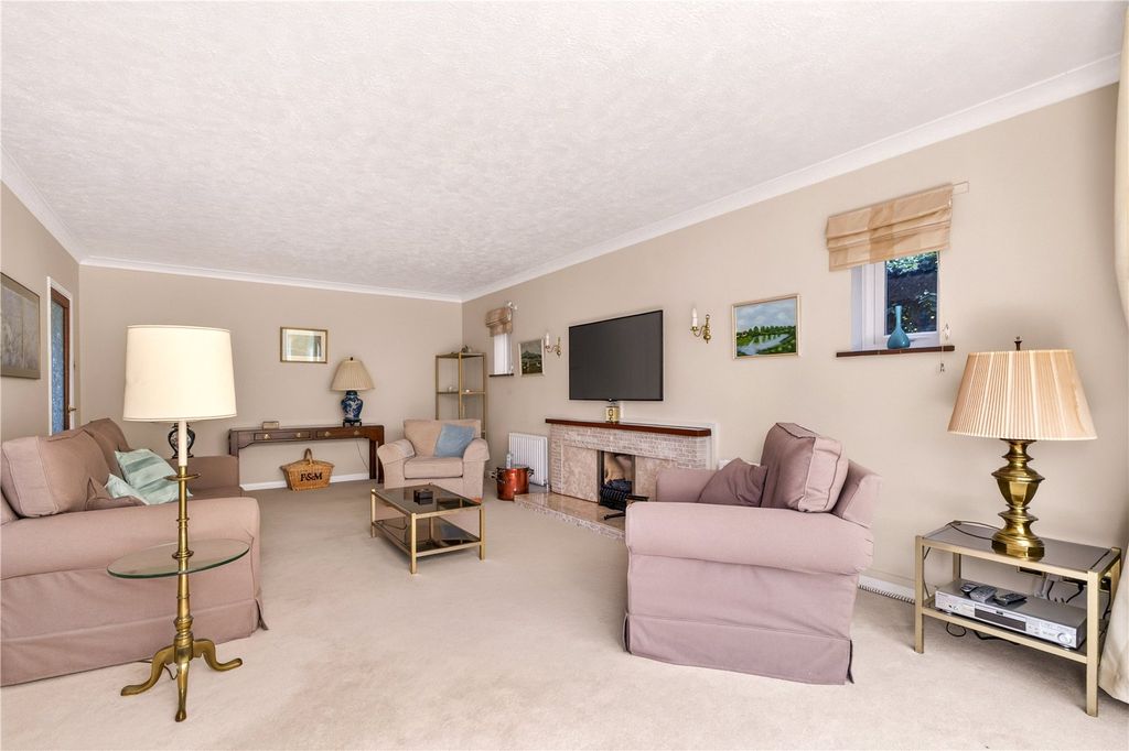 Property photo 2 of 40 Picture No. 65