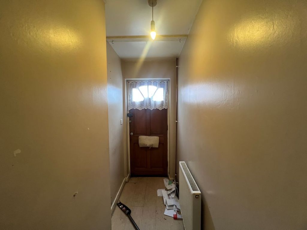 Property photo 3 of 23