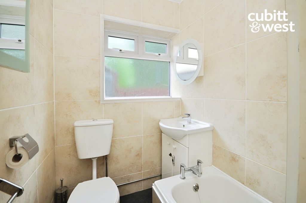 Property photo 3 of 10 55Ea7Ecc-6