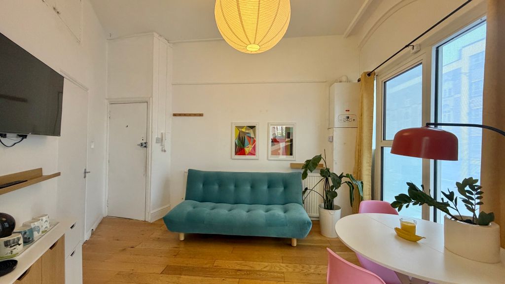 Property photo 1 of 10