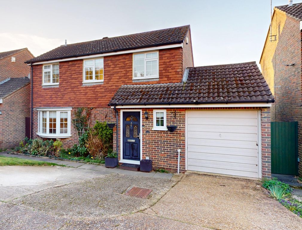 Property photo 1 of 12